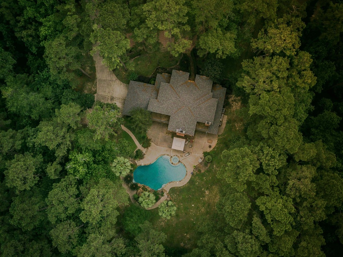 Understanding Property Taxes & Closing Costs in Costa Rica
