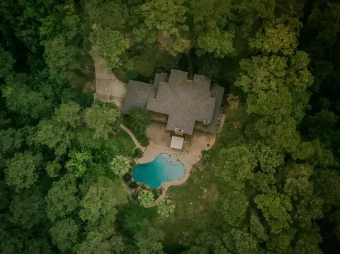 Understanding Property Taxes & Closing Costs in Costa Rica