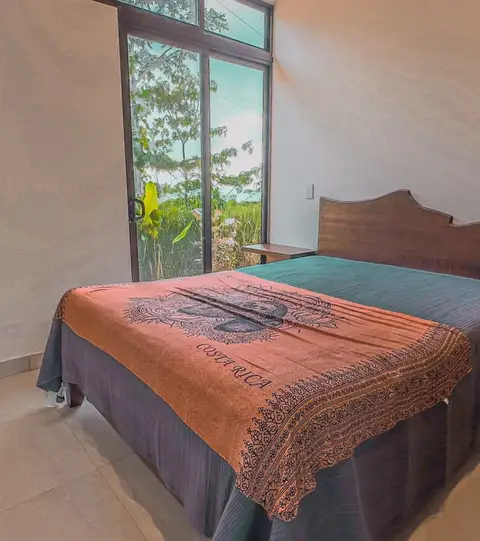 Casa Cantos de Loro - Chontale