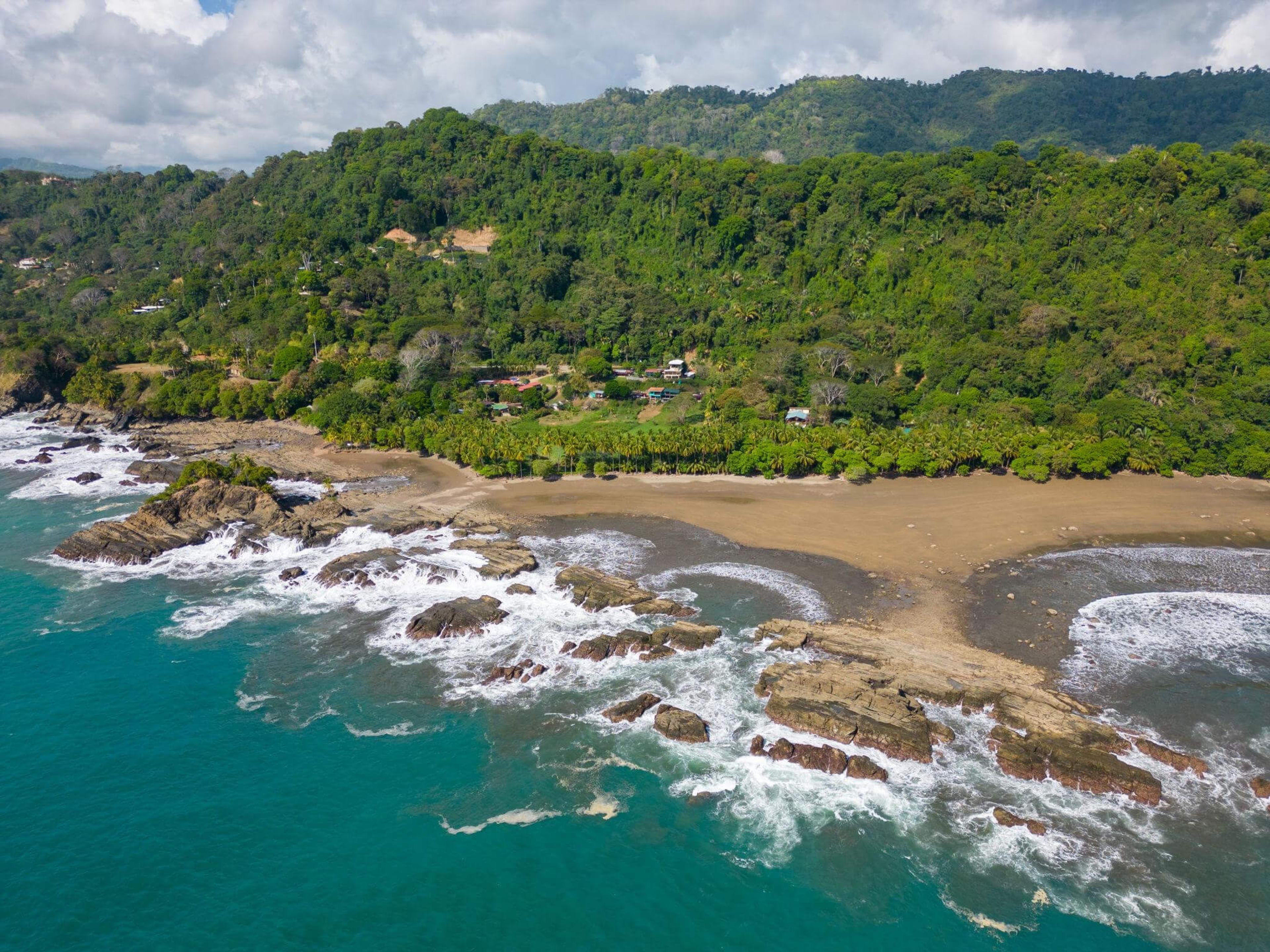 Dominical