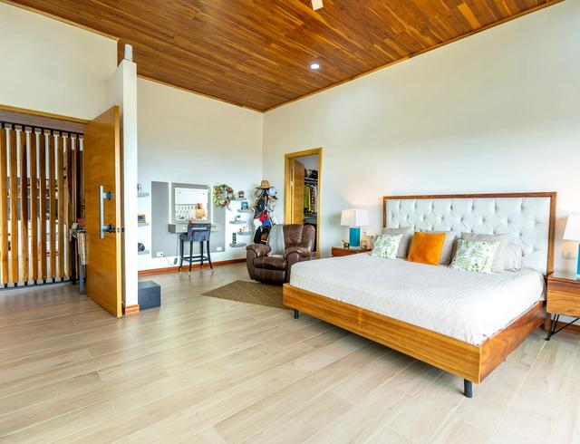 Furnished Mountain View Home for Rent in Condominio El Roble, Grecia