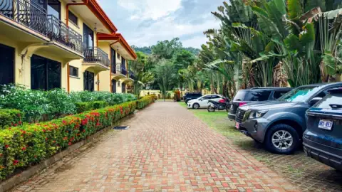 Boutique Furnished Condo in Jaco