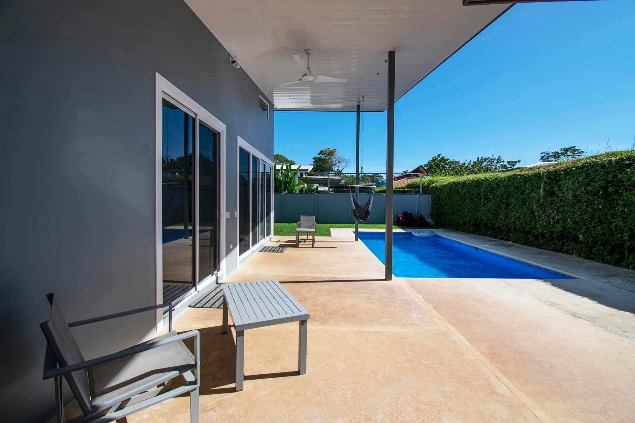 3 Bedroom Home with Private Pool- Long Term Rental