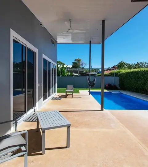 3 Bedroom Home with Private Pool- Long Term Rental