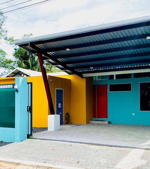 For Long Term Rent.
Beach house 602 in Playa Agujas,
Modern Style a few steps to the beach...!