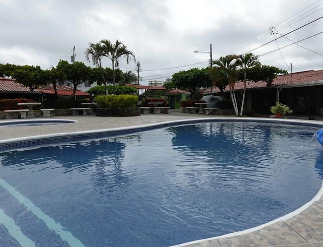 Homely Condominium - Well Located Neighbourhood in Jacó