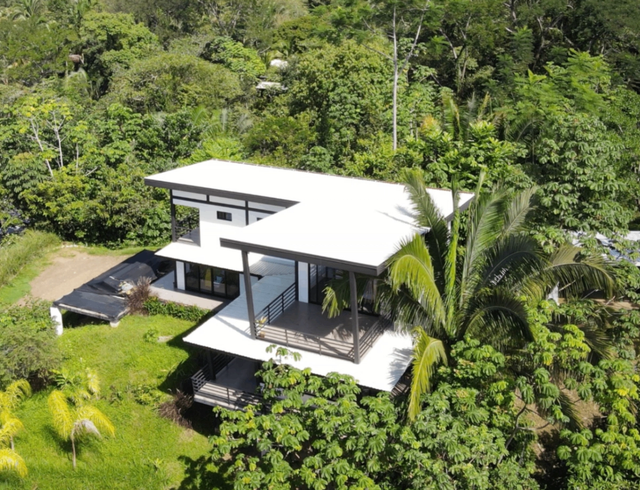 Casa Preciosa