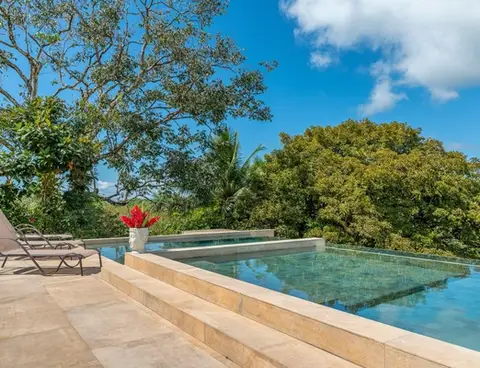 Casa Tierra y Casa Meditacion
