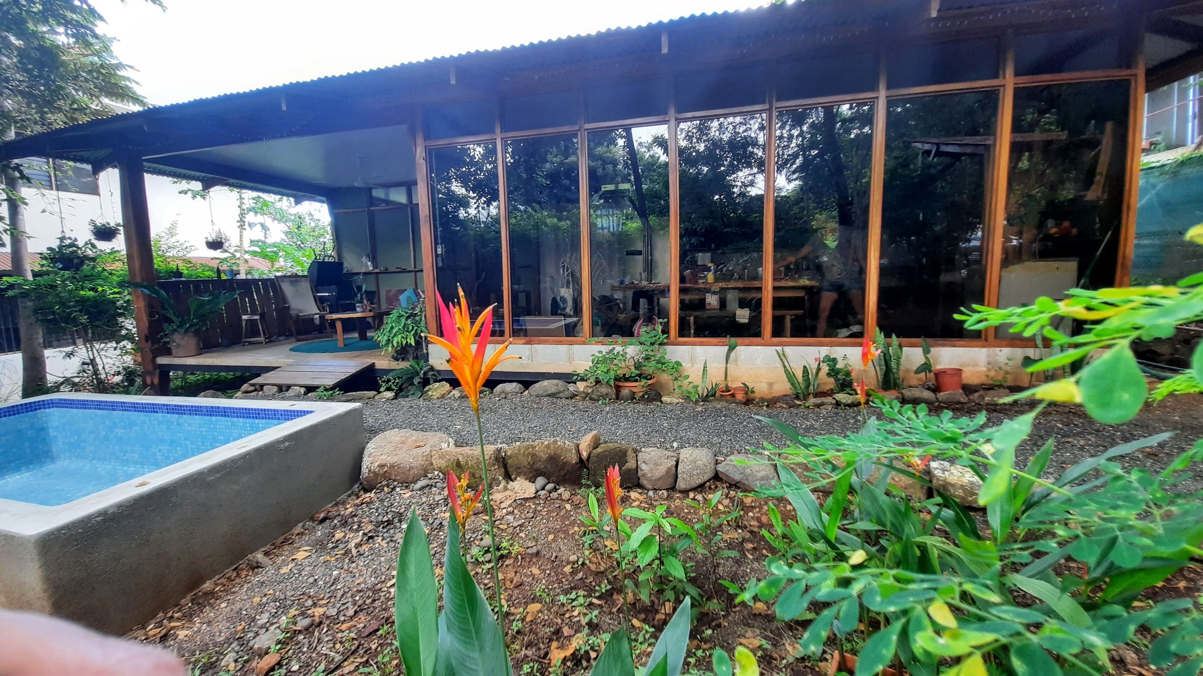 Casa Laurel