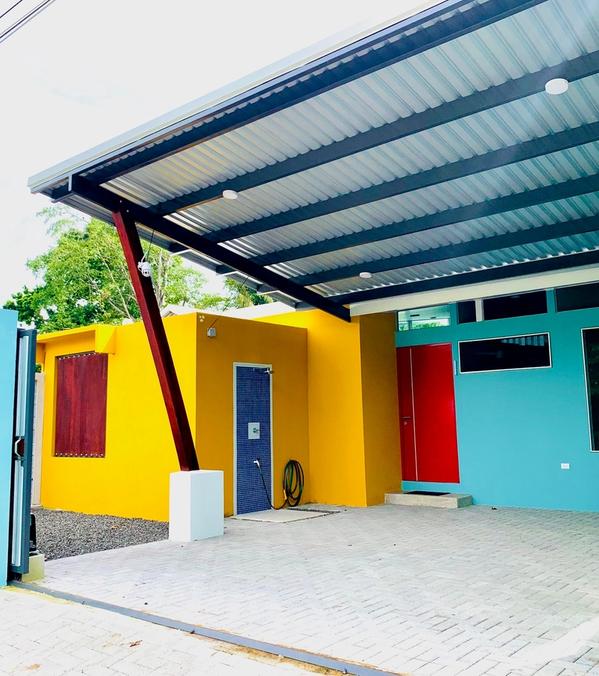 For Long Term Rent.
Beach house 602 in Playa Agujas,
Modern Style a few steps to the beach...!
