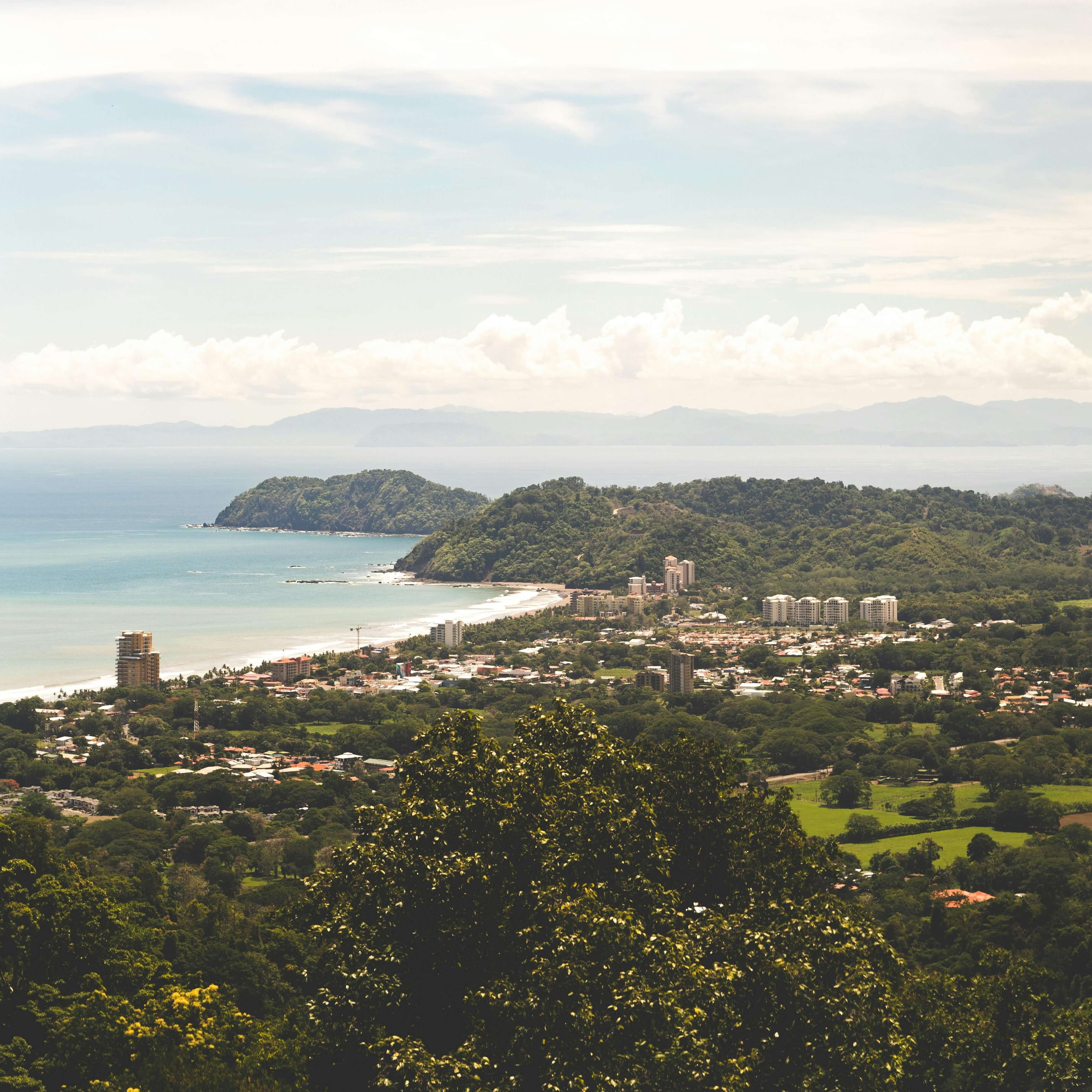 How to Work with Realtors in Costa Rica (and Avoid Common Pitfalls)