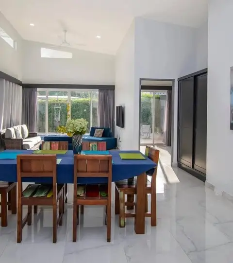 3 Bedroom Home with Private Pool- Long Term Rental