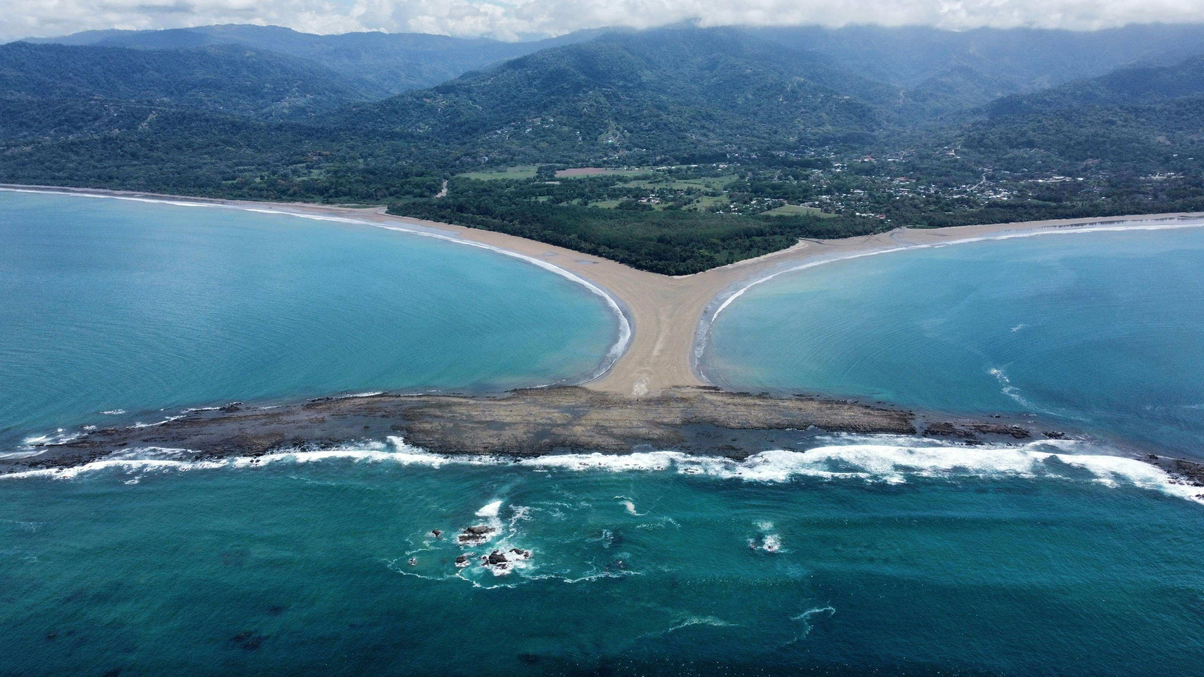 Marino Ballena National Park (The Whale’s Tail)