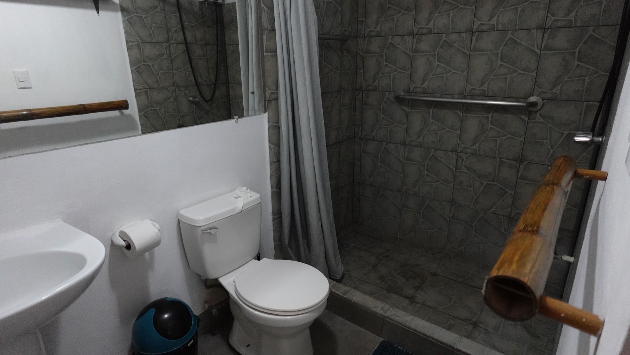 Homely Condominium - Well Located Neighbourhood in Jacó 