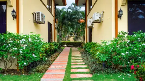 Boutique Furnished Condo in Jaco