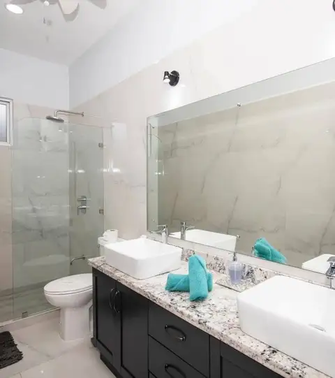 3 Bedroom Home with Private Pool- Long Term Rental