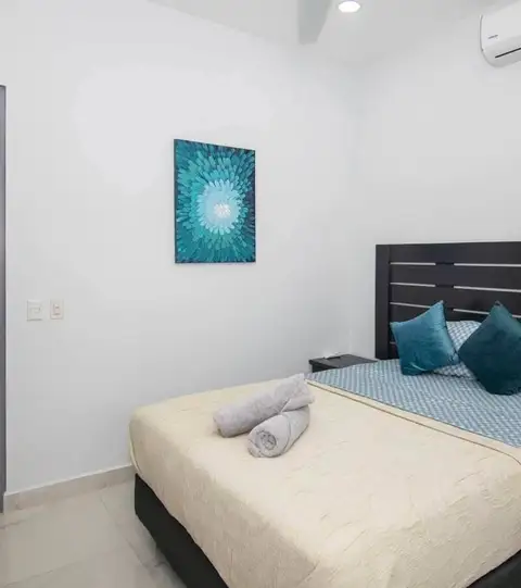 3 Bedroom Home with Private Pool- Long Term Rental
