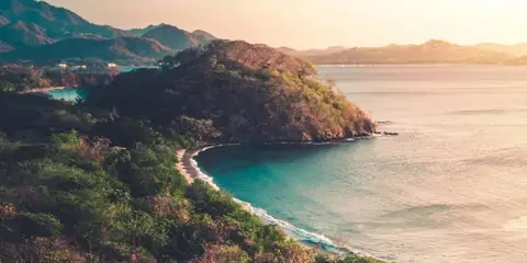 Digital Nomad Hotspots in Costa Rica (2026 Guide)