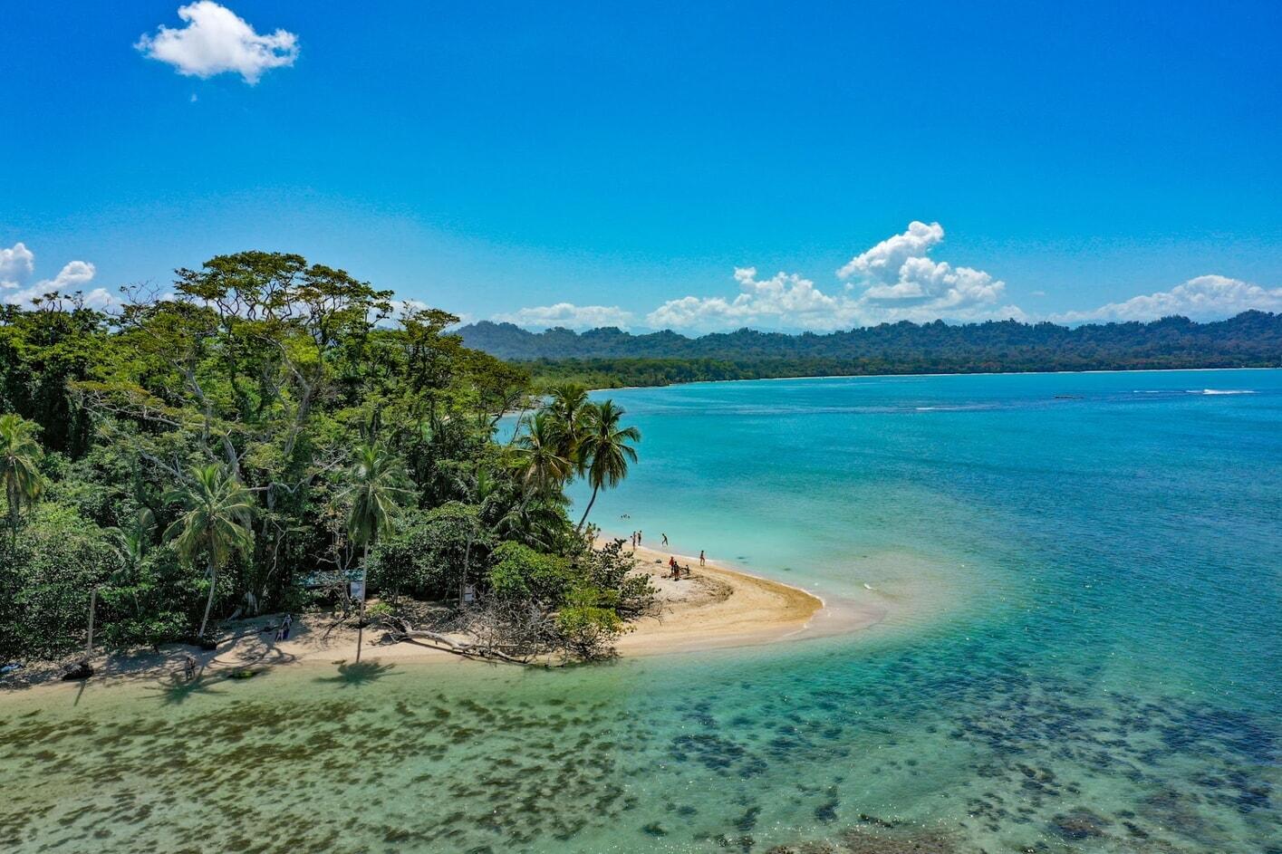 cahuita beach costa rica