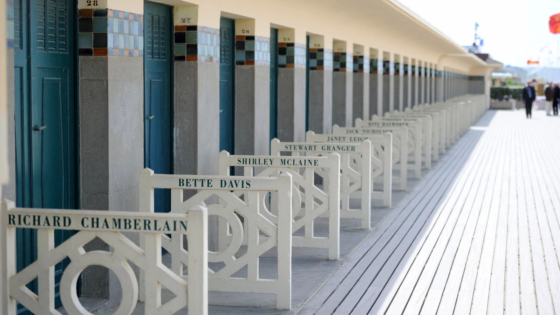 Les Planches de Deauville, promenade en bois où les chiens tenus en laisse sont autorisés toute l'année