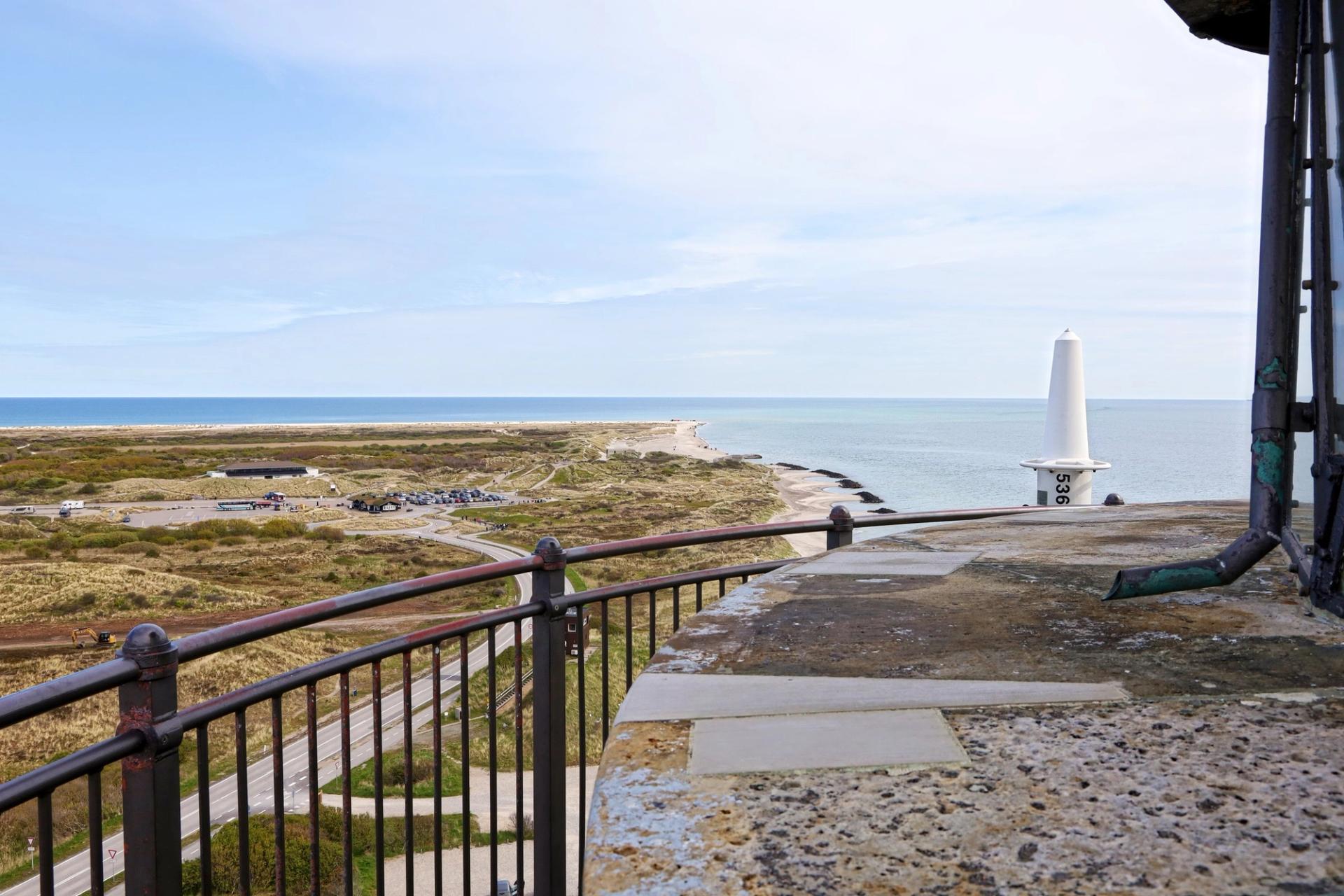 Vue sur la pointe de Grenen à Skagen, là où se rencontrent la mer du Nord et le Kattegat, au Danemark
