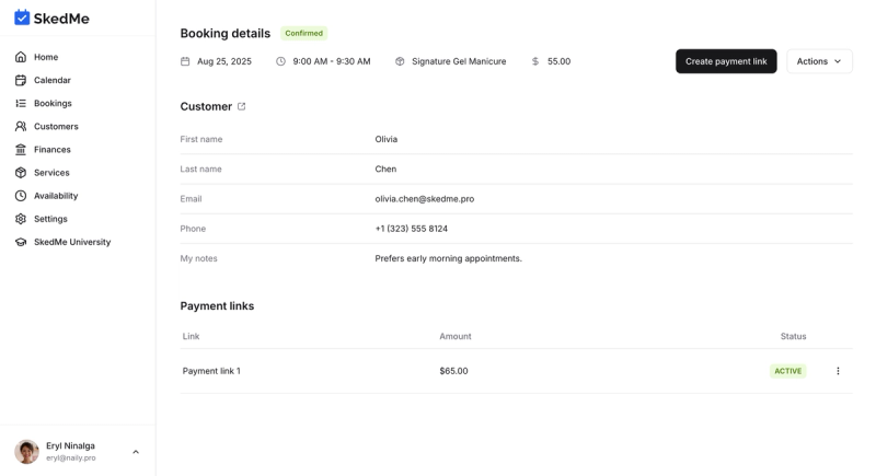 Example of a booking marked as Confirmed
