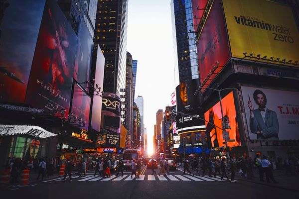 Discover New York: The Ultimate Guide to the Big Apple