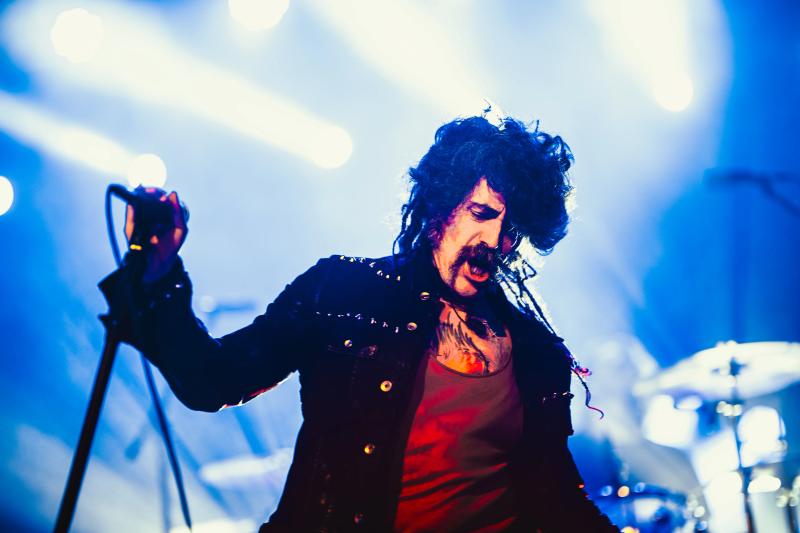 Hunter Burgan on bass during the AFI set