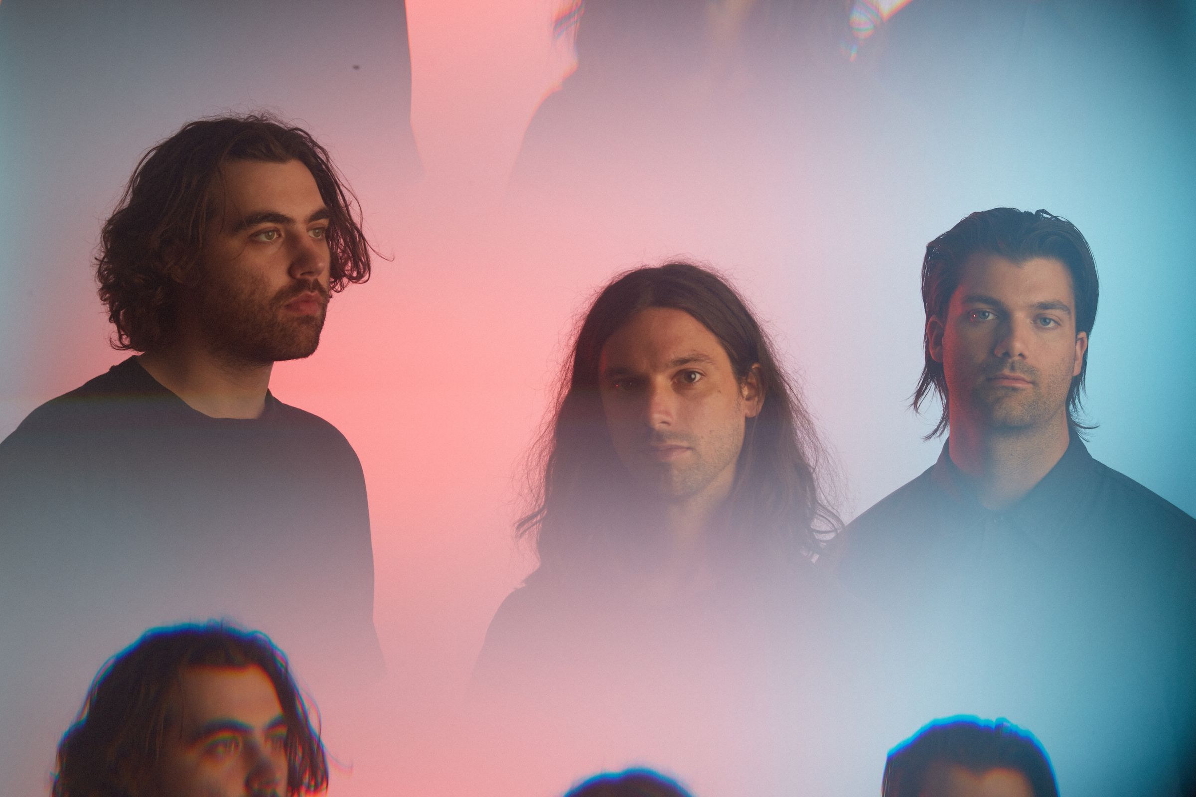 Turnover band press photo