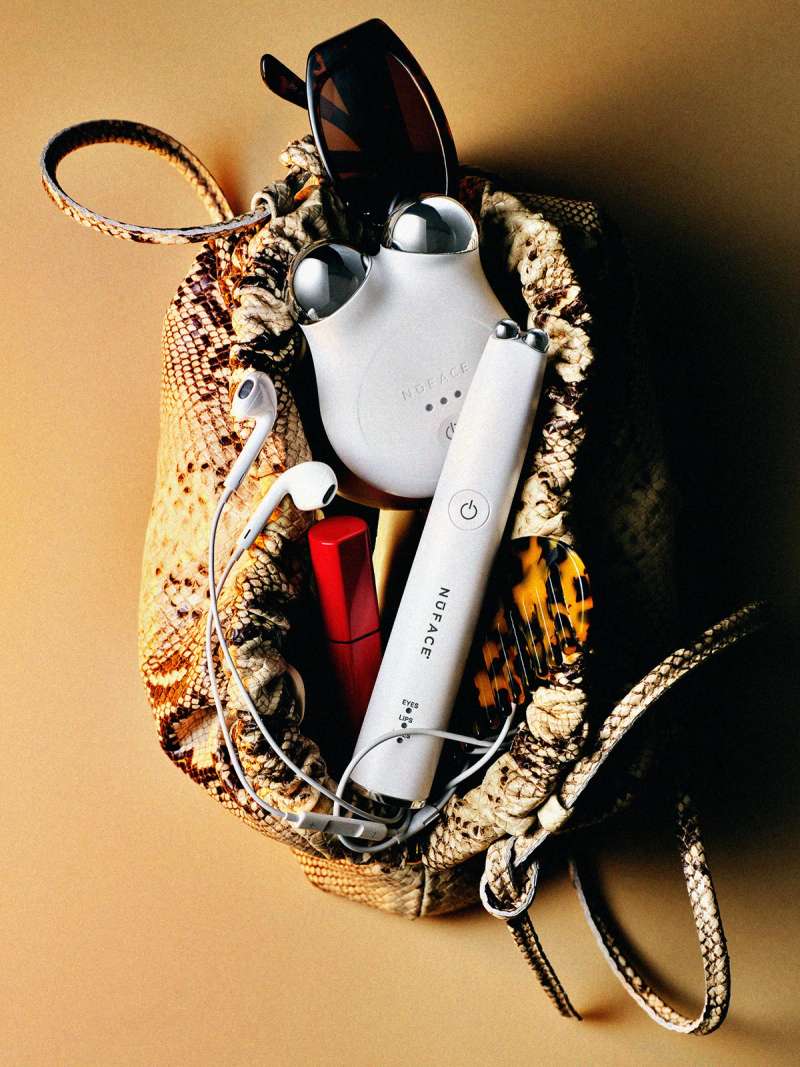 Still life photograph by Samuel Bristow