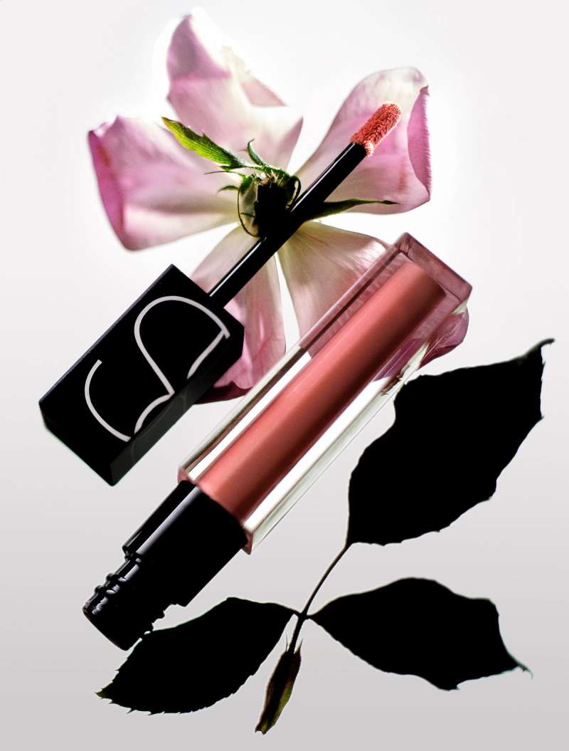 Still life photograph by Samuel Bristow