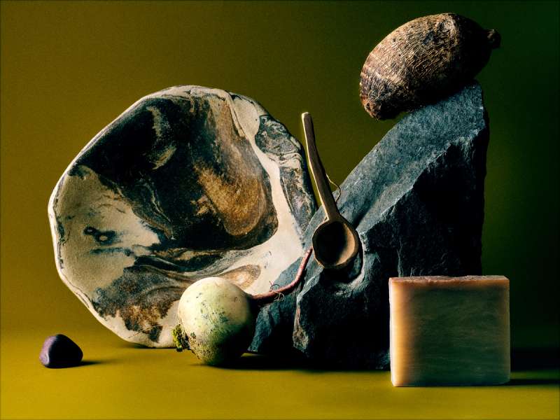 Still life photograph by Samuel Bristow