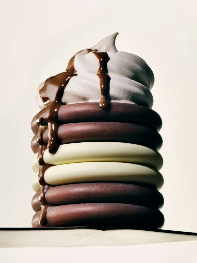 Still life photograph by Samuel Bristow