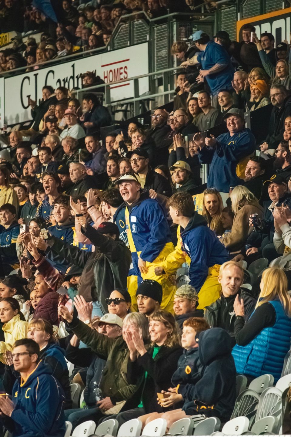 Otago Fans