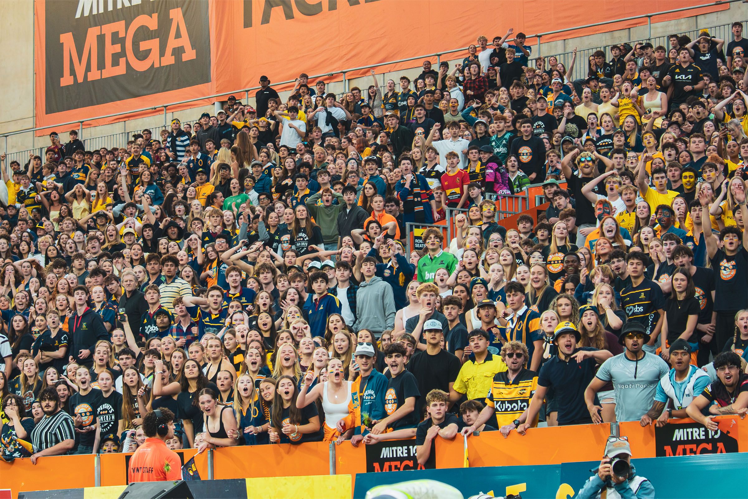Highlanders v Hurricanes