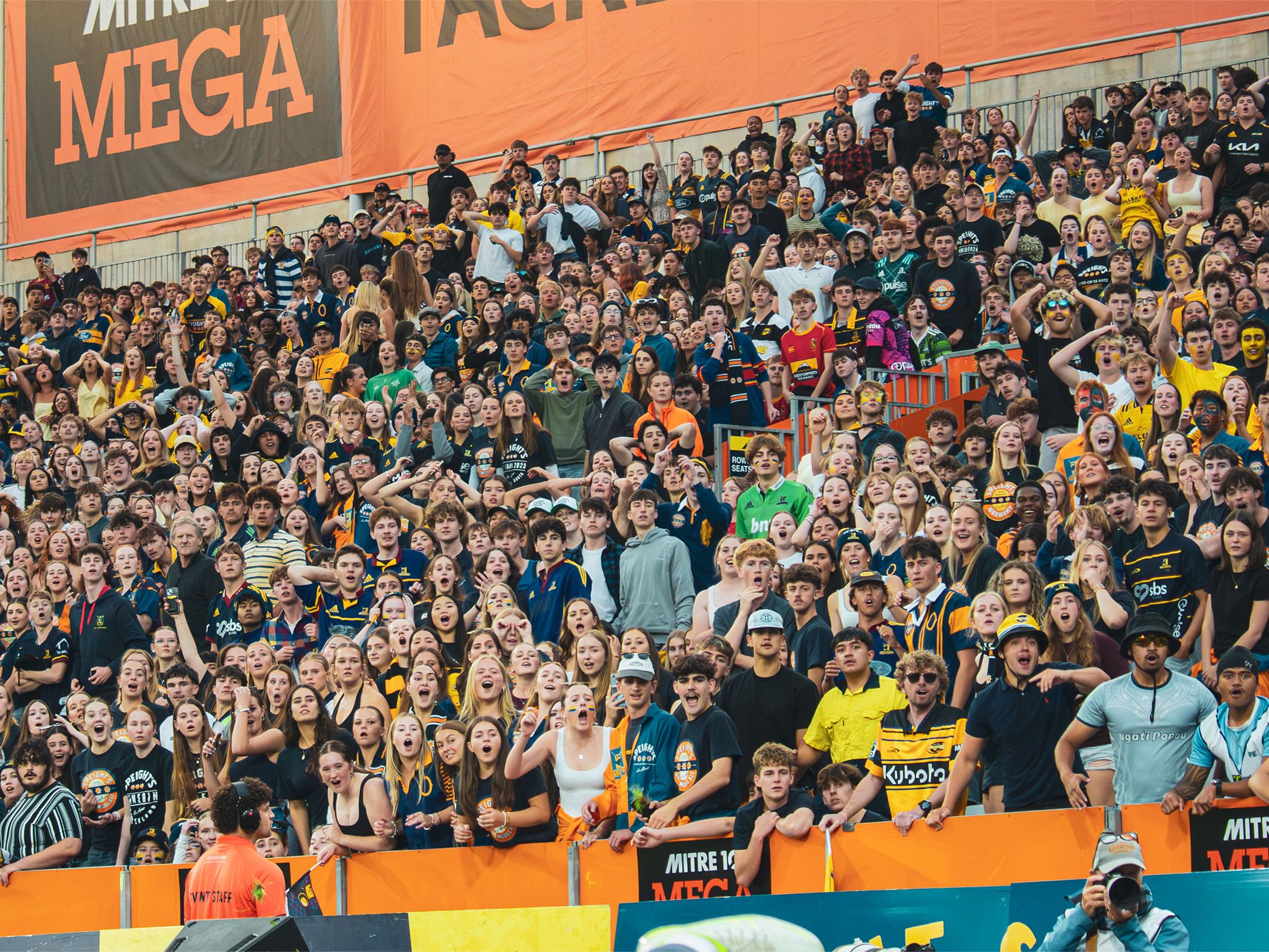 Highlanders v Hurricanes