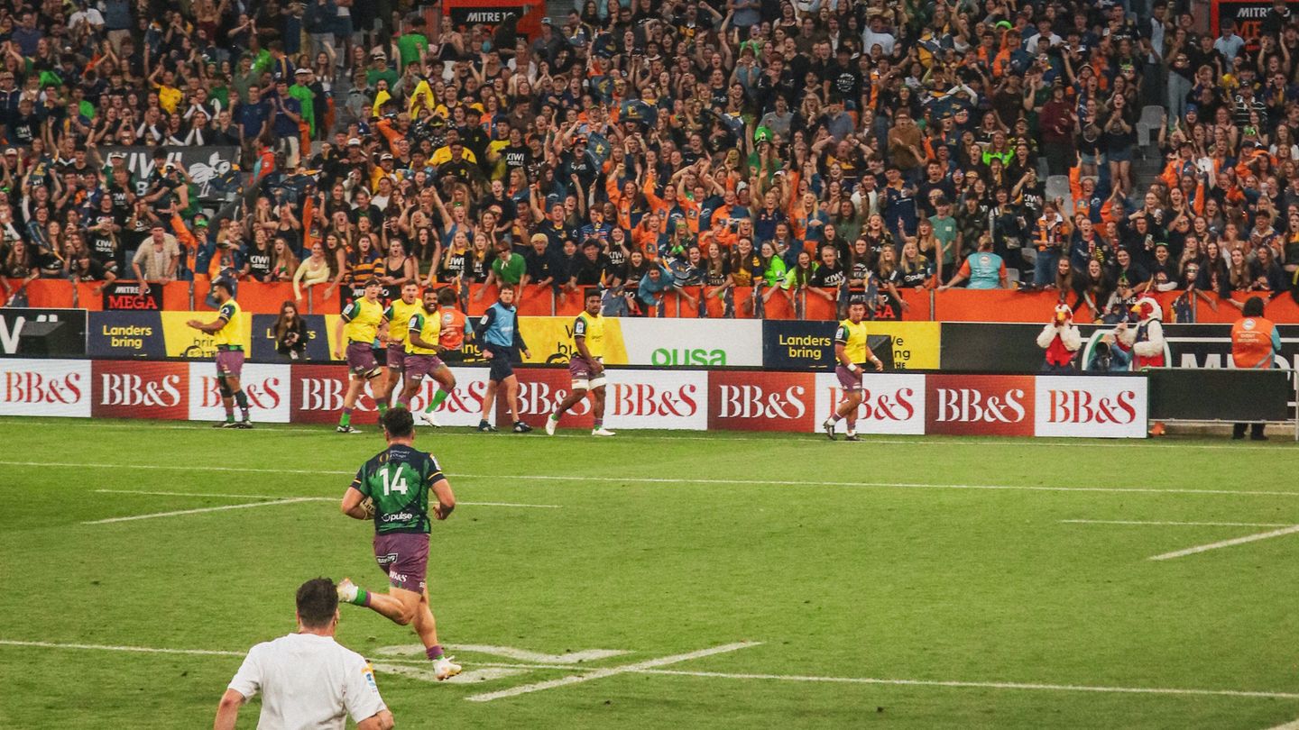 Highlanders v Waratahs