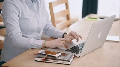 ナレッジ管理とは?組織の知的財産を活かす戦略的アプローチ