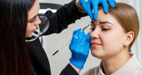 Eyebrow Transplant Dubai
