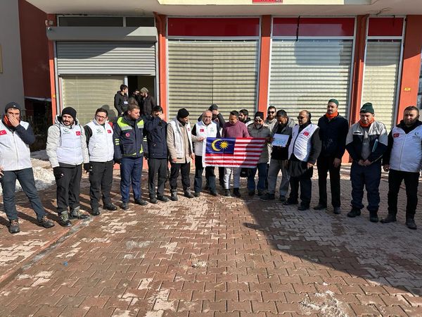 AID MISSION FOR EARTHQUAKE VICTIM IN TURKIYE 2023 - Image 17