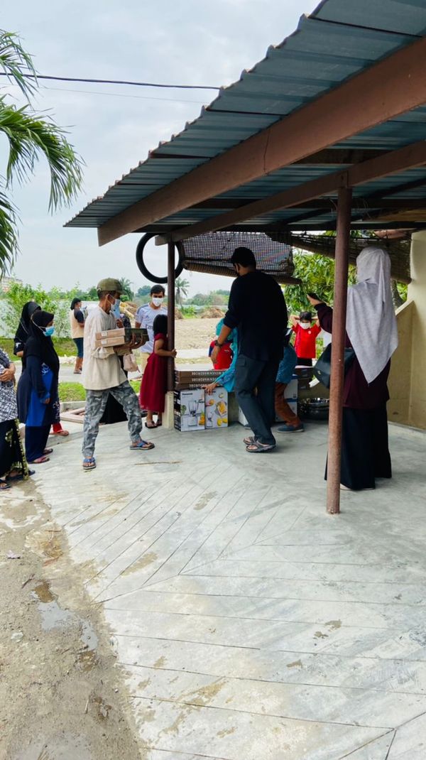 BANTUAN MANGSA BANJIR - Image 114