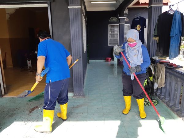 BANTUAN MANGSA BANJIR - Image 31