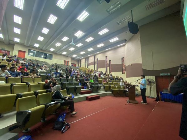 PMP X UITM SHAH ALAM, MENTAL HEALTH TALK: OVERCOMING ADVERSITY IN CULTIVATING HEART & MENTAL RESILIENCE - Image 4