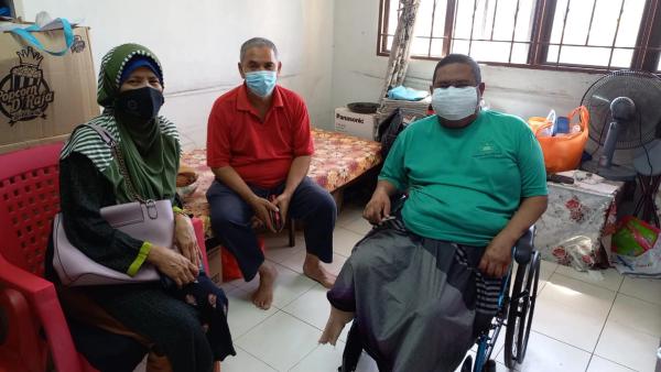 MOTORISED WHEELCHAIR FOR EX JOURNALIST - Image 1