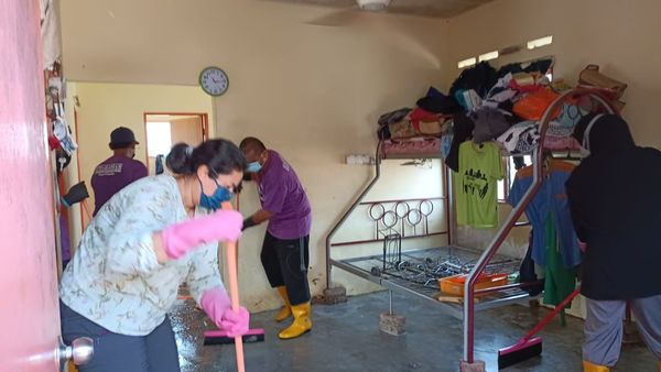 BANTUAN MANGSA BANJIR - Image 26