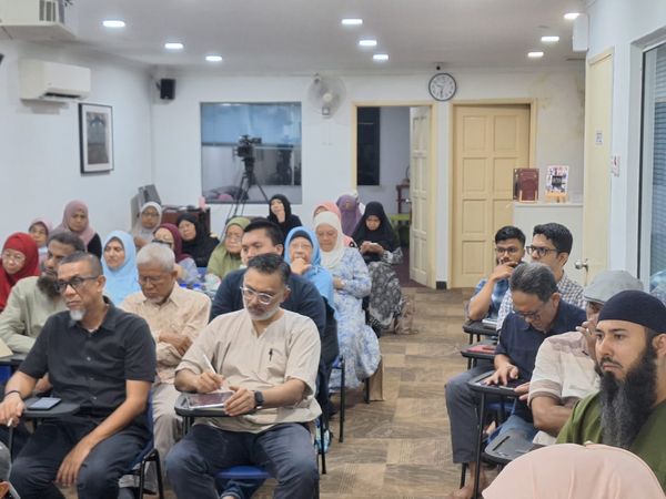 Q&A SESSION WITH SHEIKH BILAL PHILIPS - Image 12