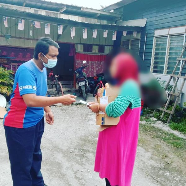 BANTUAN MANGSA BANJIR - Image 107