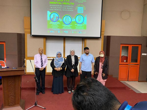 PMP X UITM SHAH ALAM, MENTAL HEALTH TALK: OVERCOMING ADVERSITY IN CULTIVATING HEART & MENTAL RESILIENCE - Image 12