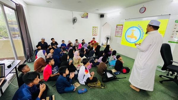 KEM SOLAT DAN MOTIVASI KANAK-KANAK PPRT BUKIT LANCHONG - Image 13