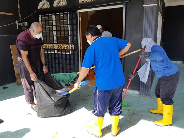 BANTUAN MANGSA BANJIR - Image 32